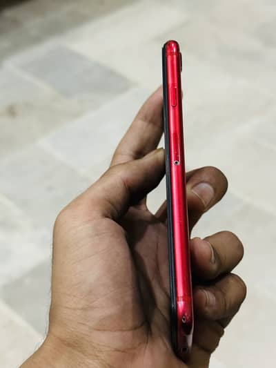 Apple iPhone SE