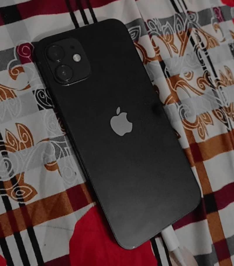 Apple iPhone 12 0