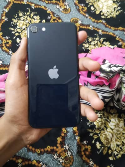 Apple iPhone SE