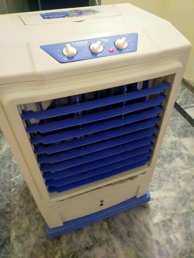 IZONE AIR COOLER