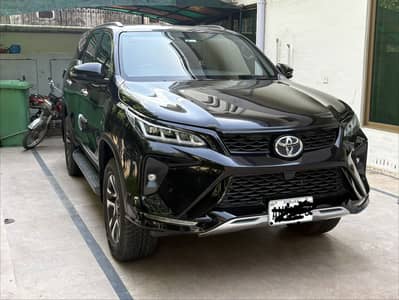 Toyota Fortuner Legender 2023