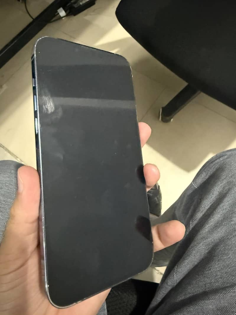 Iphone 13 Pro Max 1