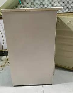 Esquire brand imported cabint freezer small size