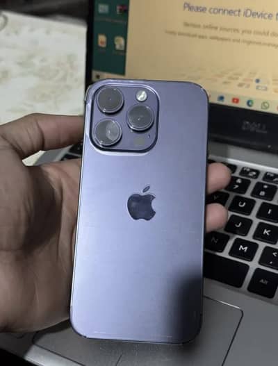 Apple iPhone 14 Pro jv