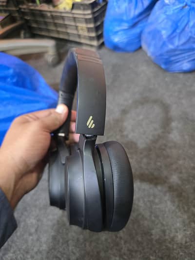 Edifer W920NB HEADPHONE noice cancelation best