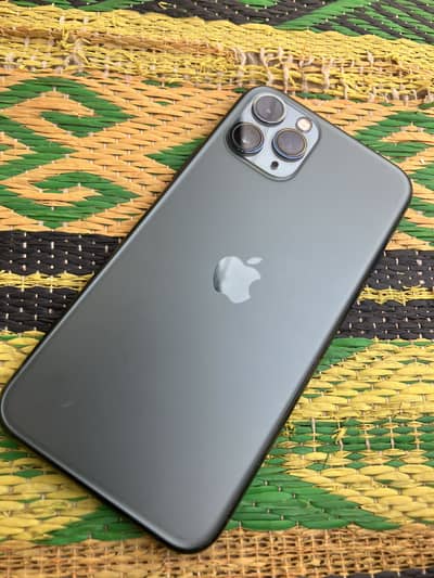 Iphone 11 pro a all ok a koi fault just icloud lock