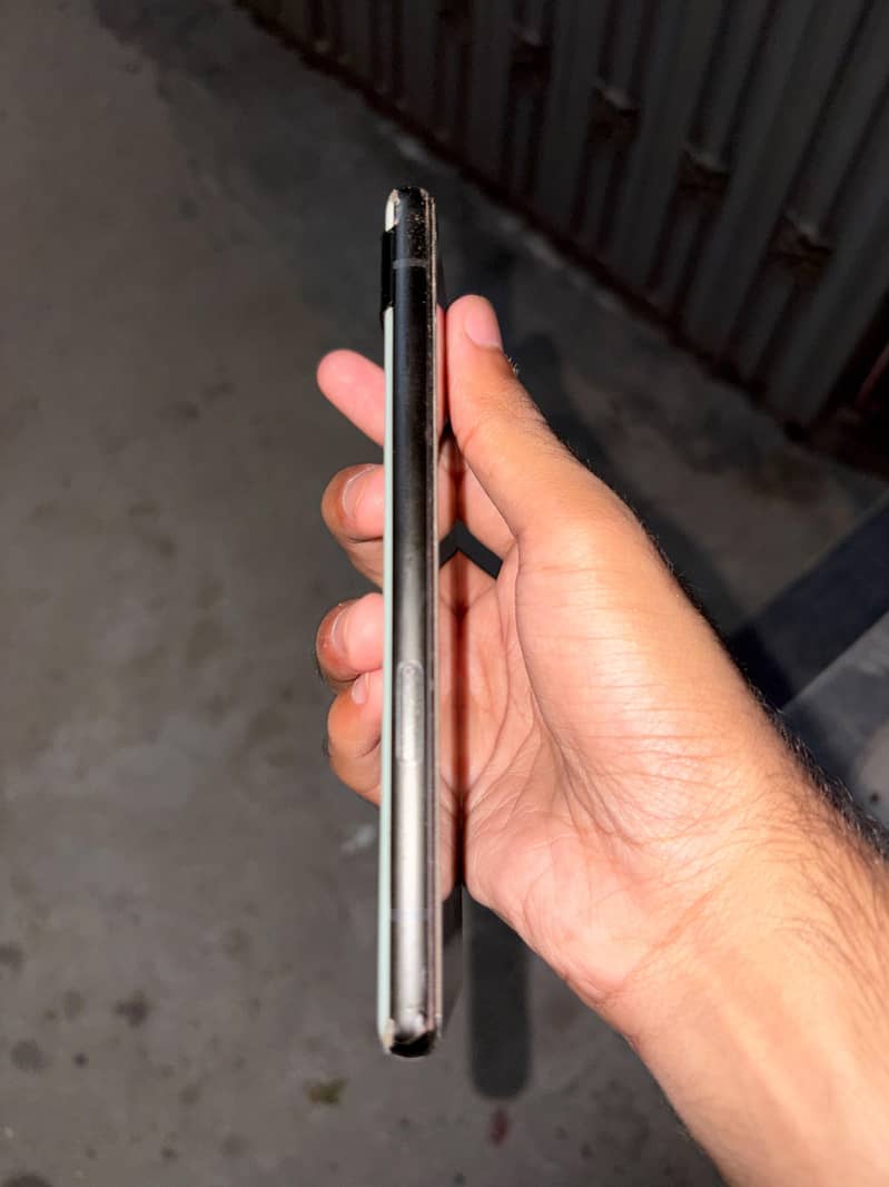 Google Pixel 6a 4