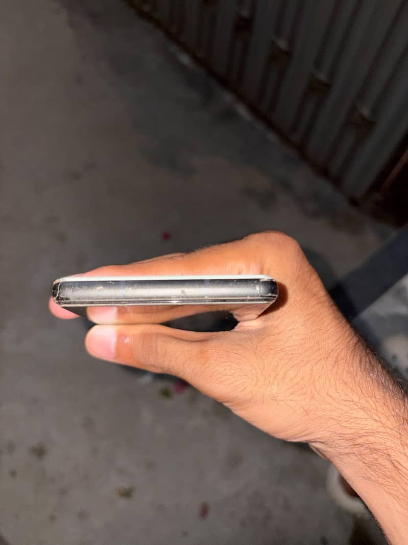 Google Pixel 6a 5