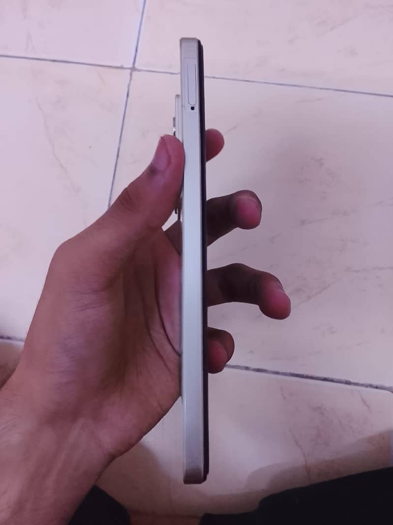 Realme C75 3
