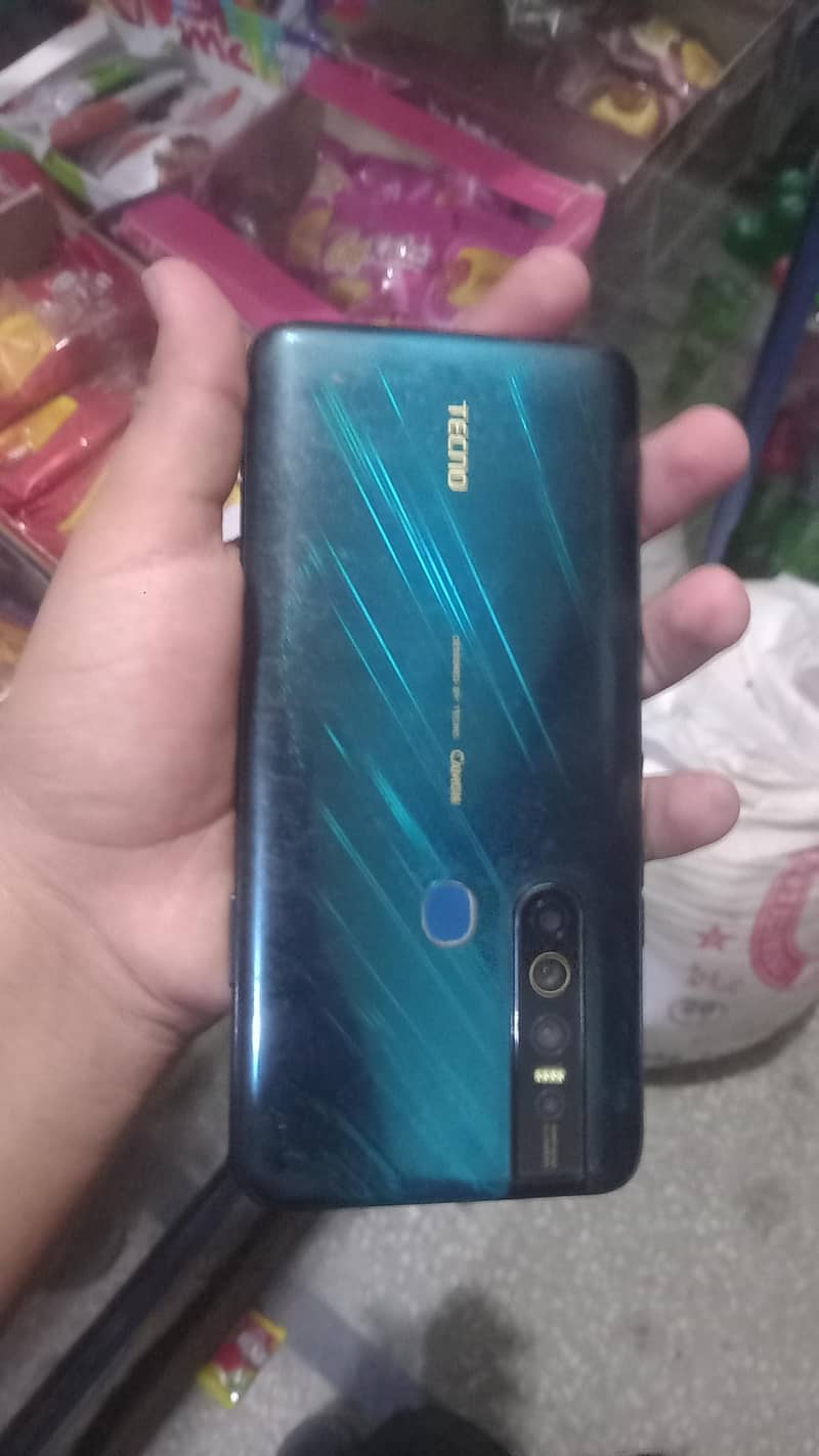Tecno CAMON 15 4