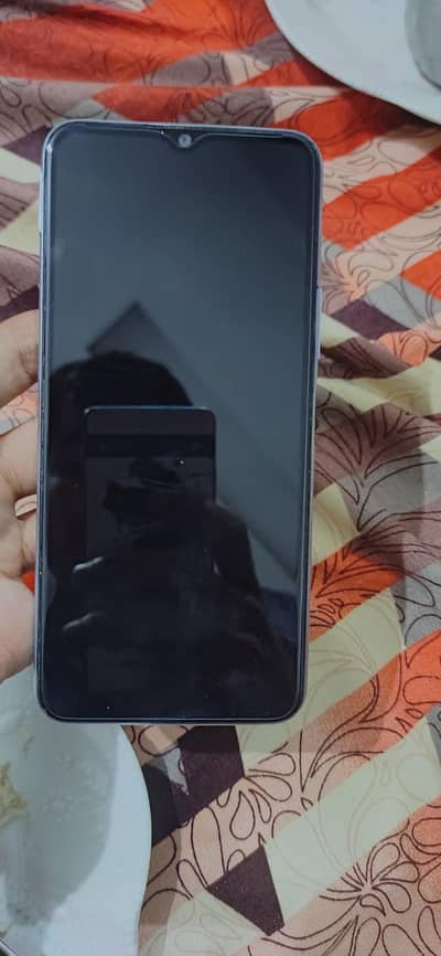 Vivo y20 dual sim pta approved 4/64  exchange possible