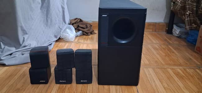 BOSE AM 7 with 3 cubes read add