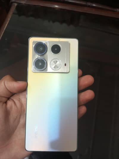 Infinix Note 40
