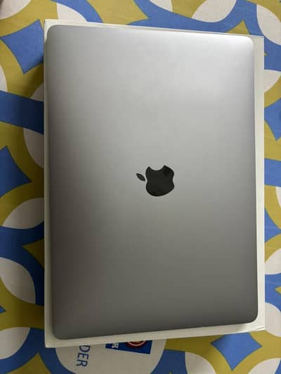 Macbook Pro 2019 i5