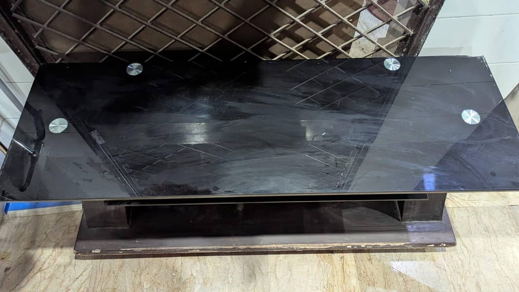 console led table 1