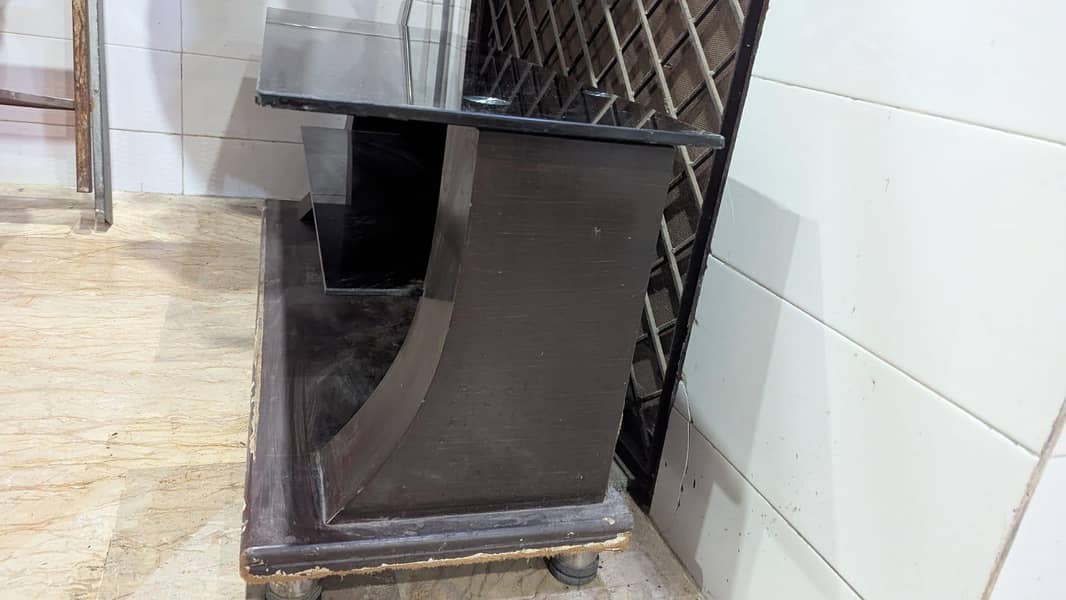 console led table 2