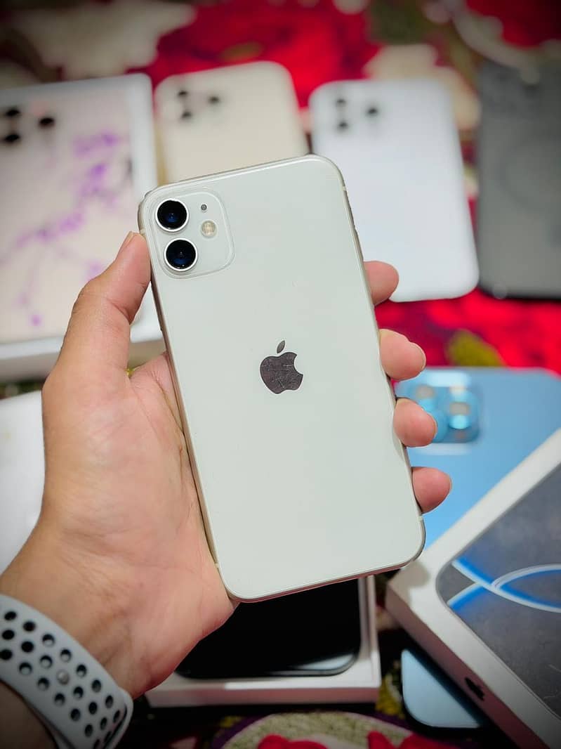 Apple iPhone 11 0