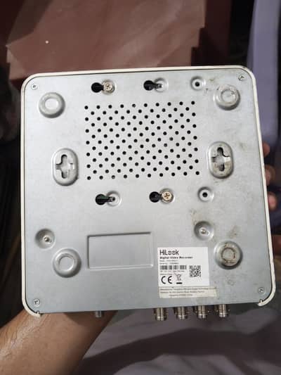 hikvison dvr 8 ports