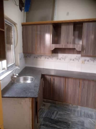 2.5 marla 1st floor for rent