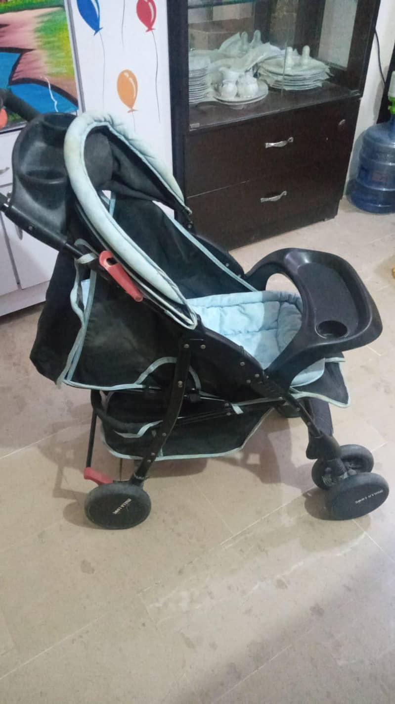imported pram 0