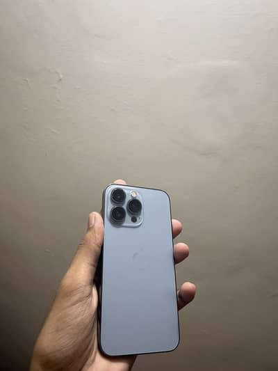 iPhone 13 Pro Battery 95 Waterpack Condition 9.5by10