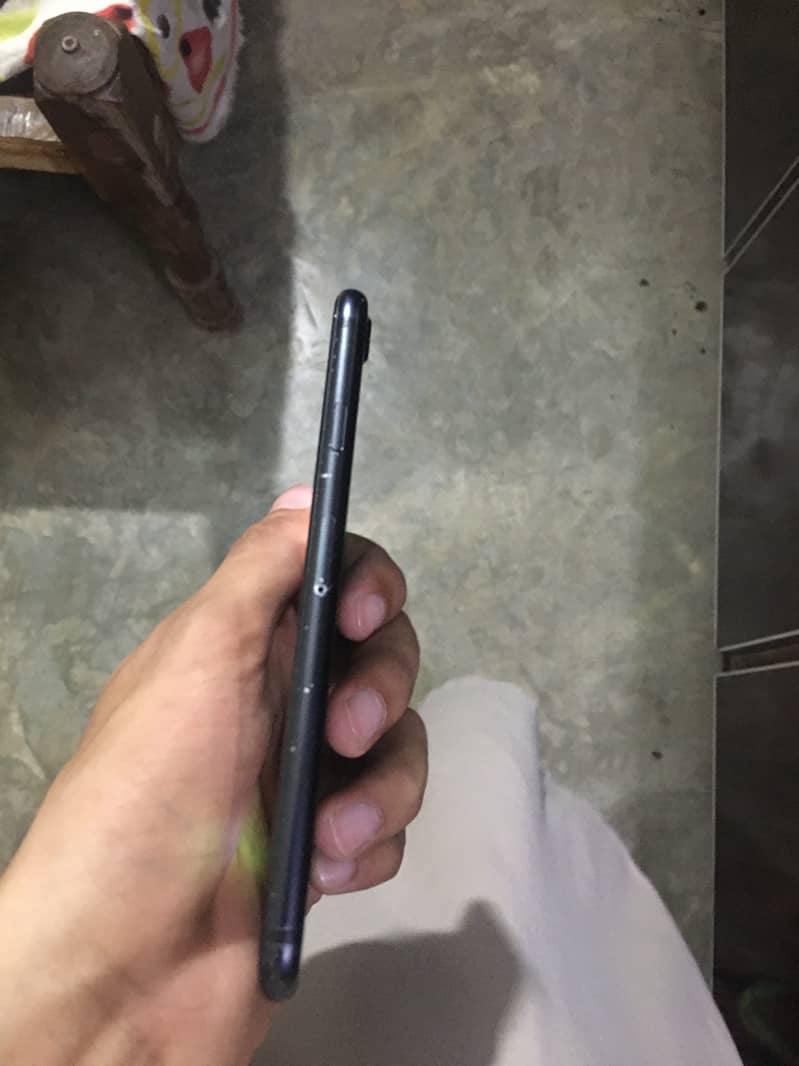 Apple iPhone 7 7