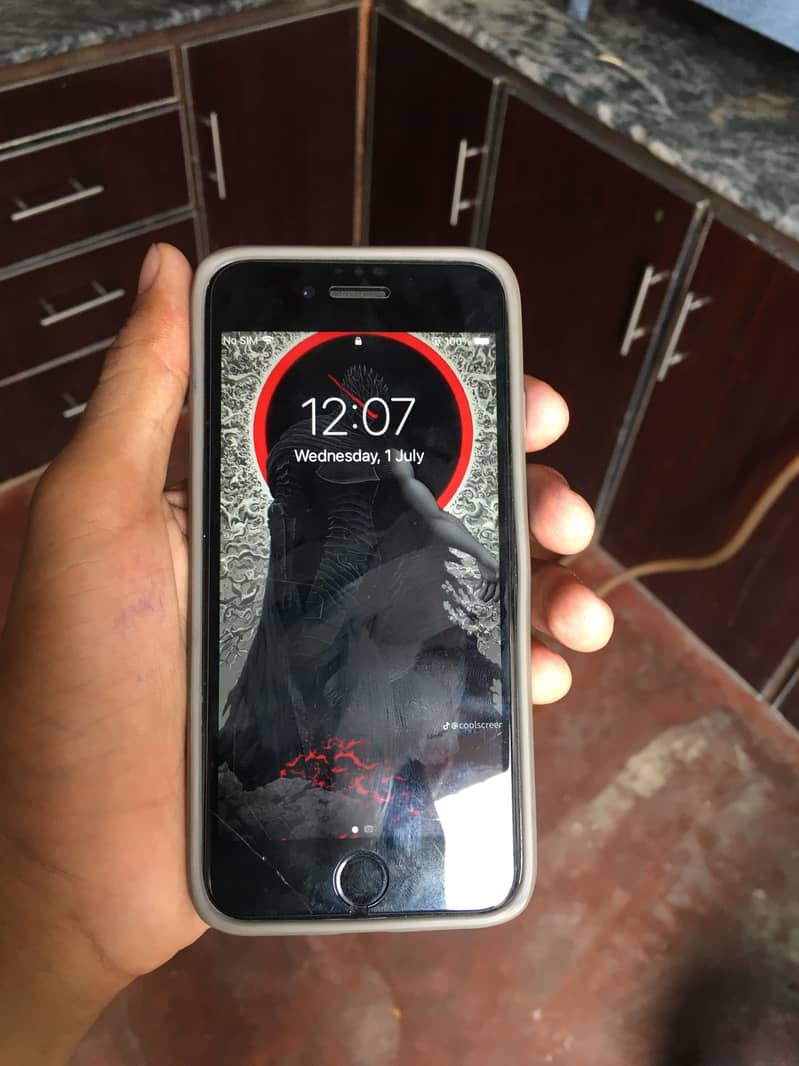 Apple iPhone 7 12