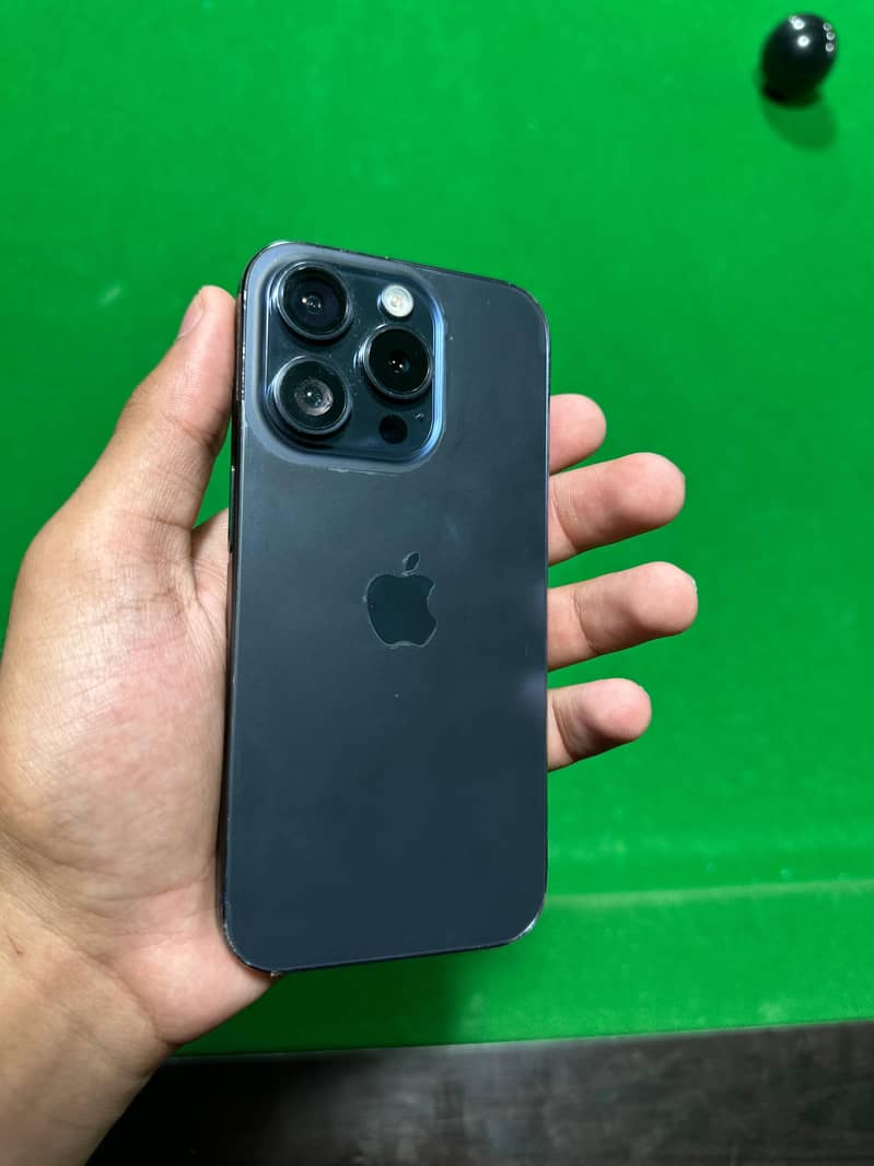 iPhone 15 Pro 8