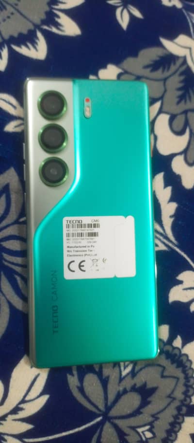 Tecno CAMON 40 Pro