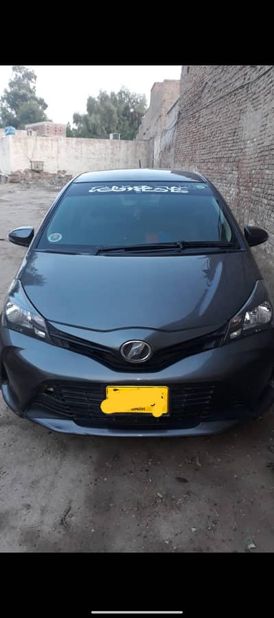 Toyota Vitz 2014
