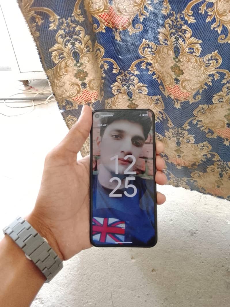 Google Pixel 5 4