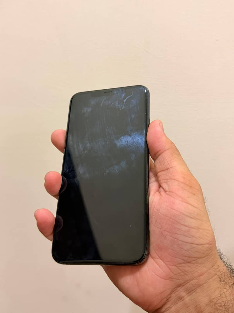 iPhone 11 0
