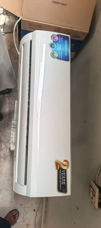 Kenwood 1 Ton AC
