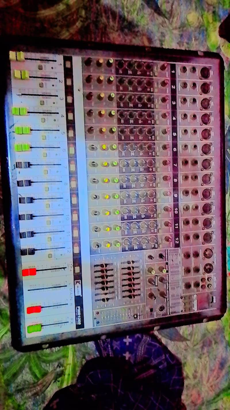 Echo sound system 4