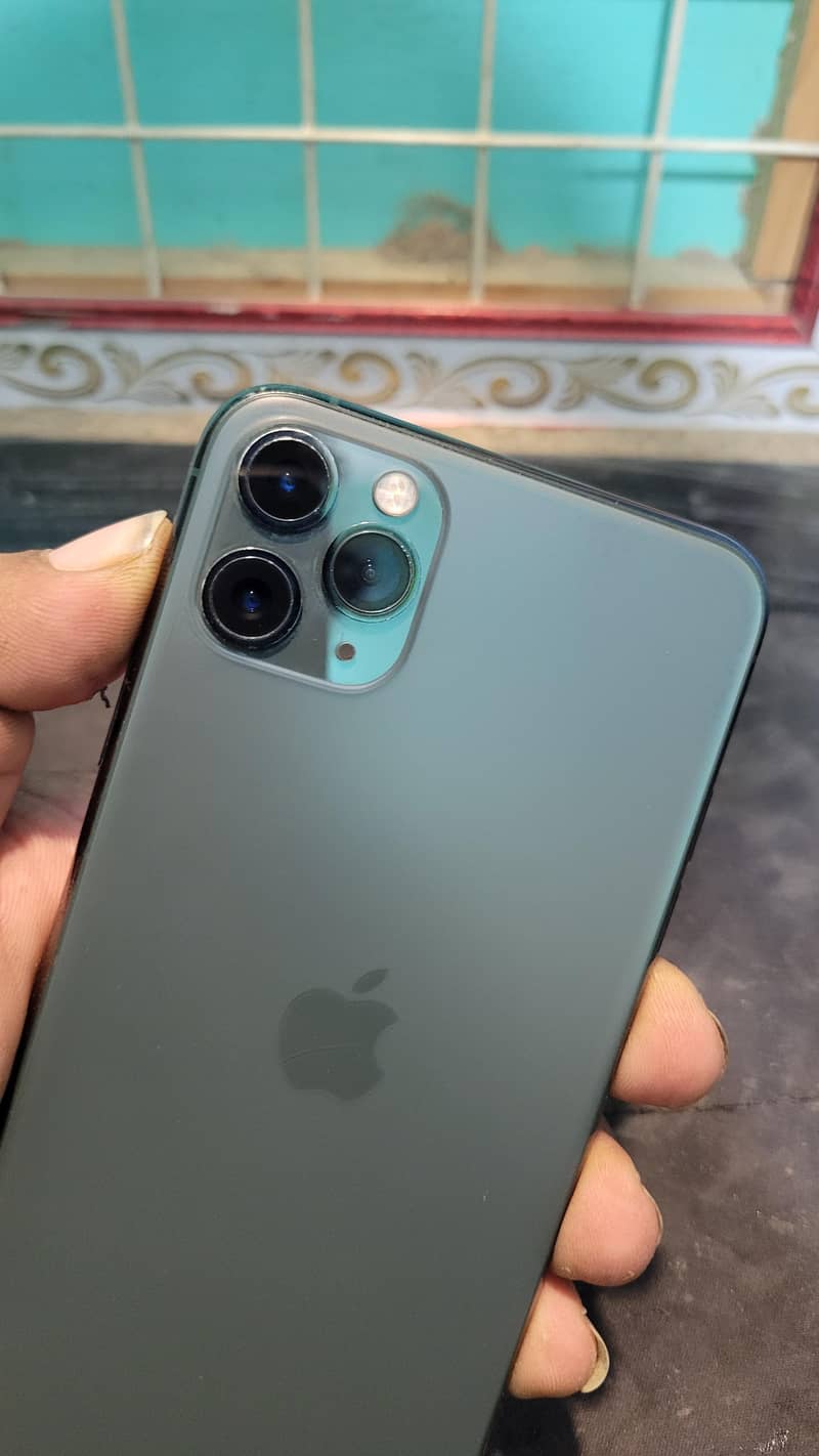 iPhone 11 pro max 13
