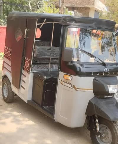 Iam Selling my Sazgar auto rickshaw