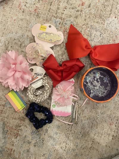 CHEAP BUNDLE OF HAIR ACCESSORIES