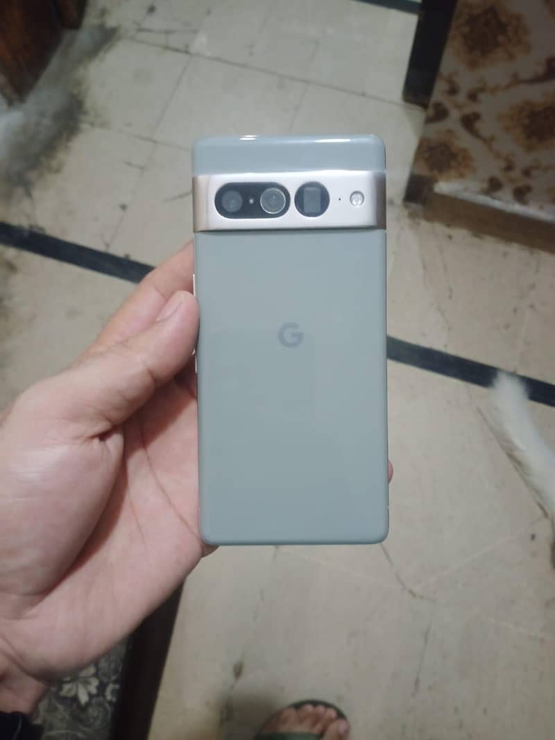 Google Pixel 7 Pro 0