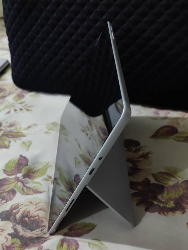 Microsoft Surface Go 4