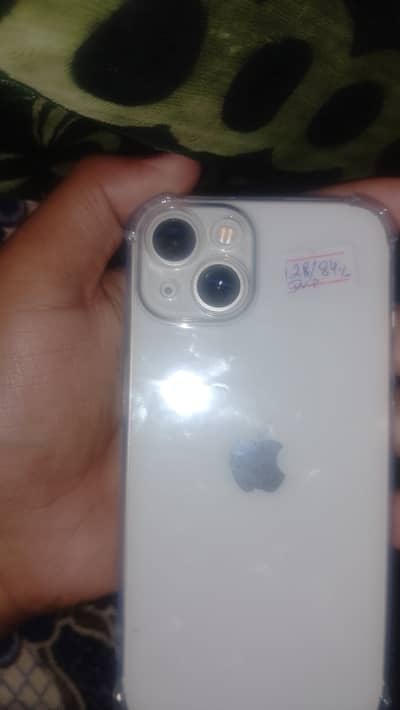Apple iPhone 13