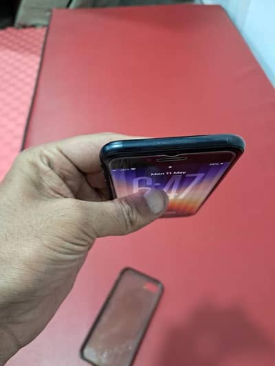 Iphone se 2020 128gb Dual Sim Pta Approved
