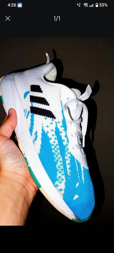 Adidas premium article