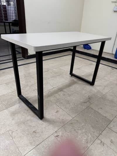 Office furniture for Sale
