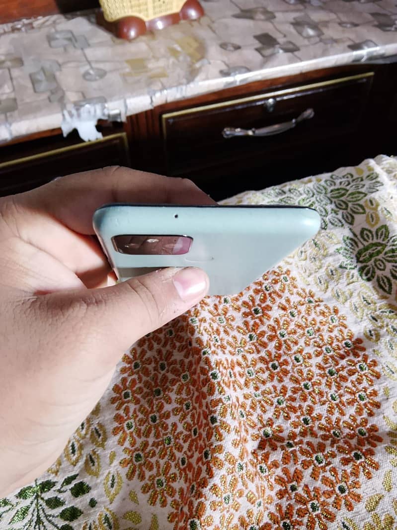 Google Pixel 5 3
