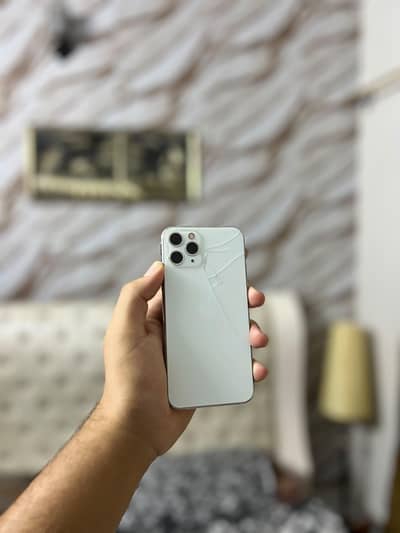iPhone 11 Pro 256gb factory unlock