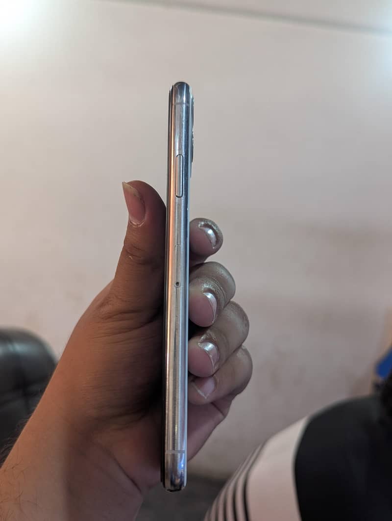 iphone 11 pro max 0