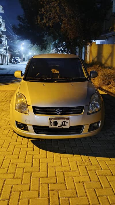 Suzuki Swift DLX 2017