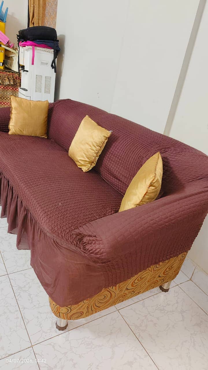 Sofa set 0