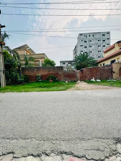 1 Kanal Residential Plot Available In Johar Town Near To Canal Road Direct Approach