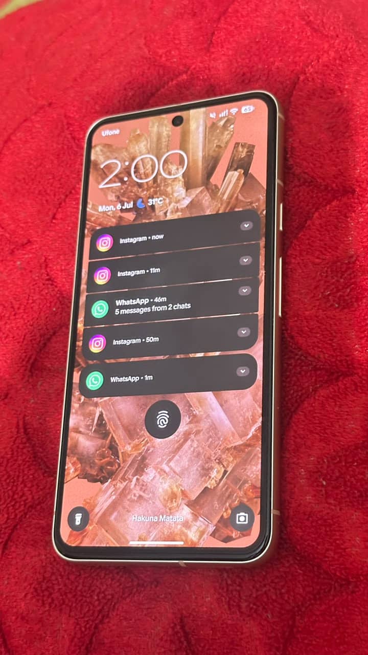 Google Pixel 8 2